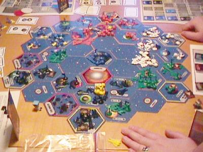 http://www.ludism.org/scpix/20030308/04_ti_lastbastion.jpg