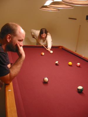 http://www.ludism.org/scpix/20030412/8Ball1.JPG